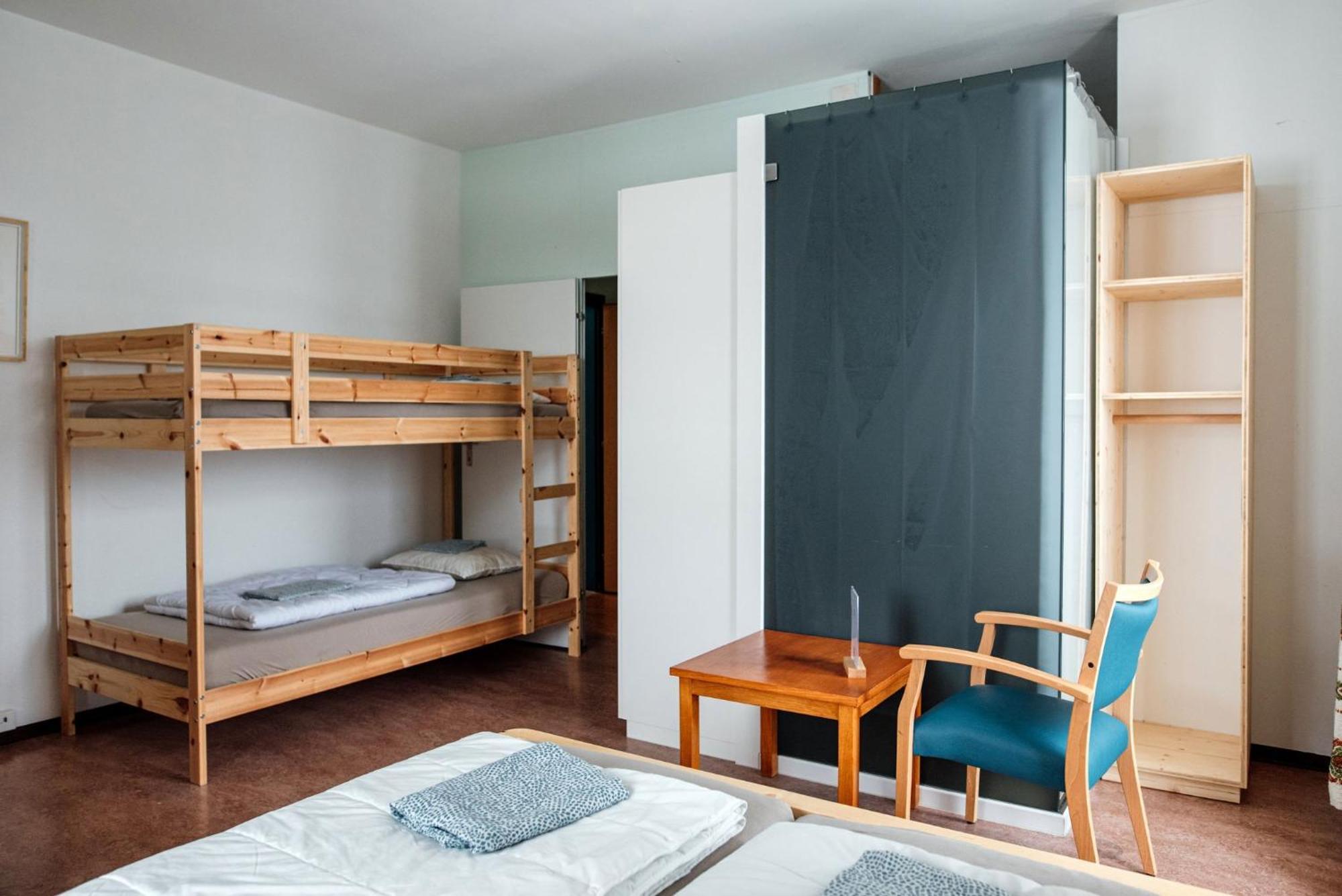 Gruppenhaus Lindenhof 楚尔瓦尔登 外观 照片