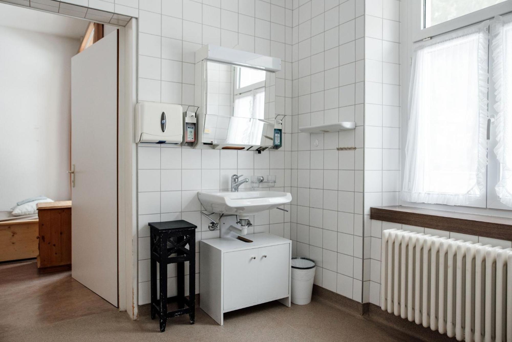 Gruppenhaus Lindenhof 楚尔瓦尔登 外观 照片